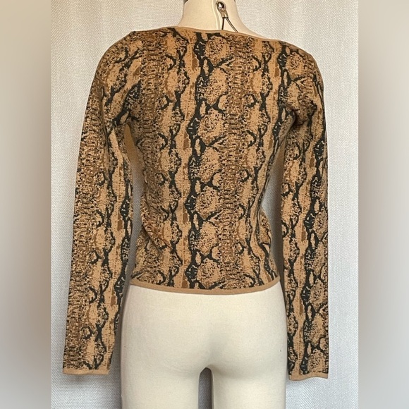 LPA scoop neck sweater - Picture 2 of 5